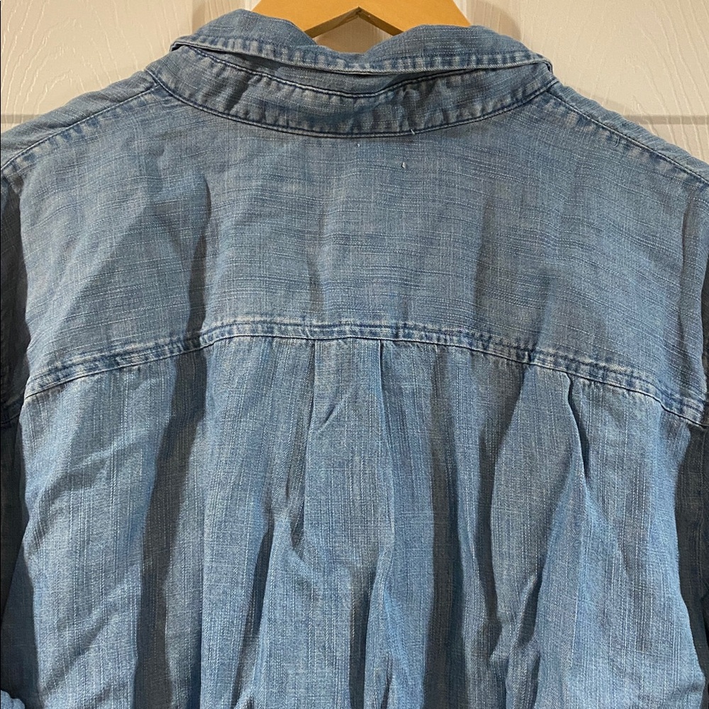 Banana Republic Light Blue Untucked Fit Chambray Shirt - Size XL - Picture 9 of 11